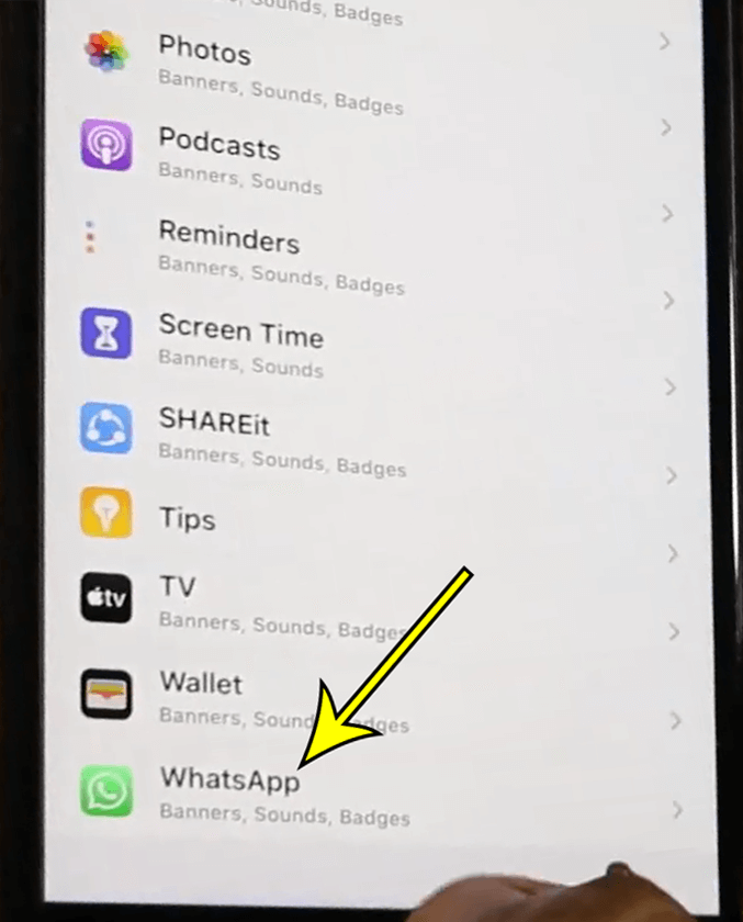 Hide WhatsApp messages on lock screen on iPhone